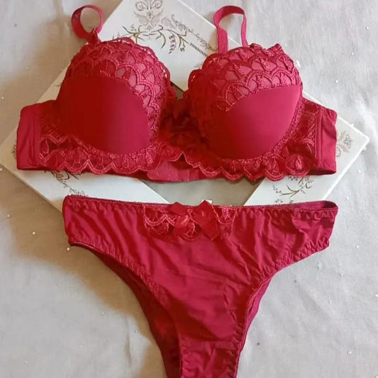 Pair FancyLace Padded Bras